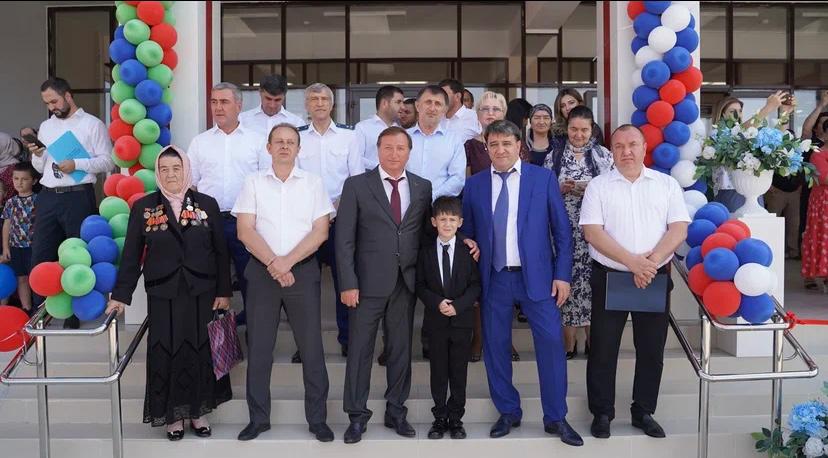 Новую школу и детский сад открыли в селе Эндирей Хасавюртовского района